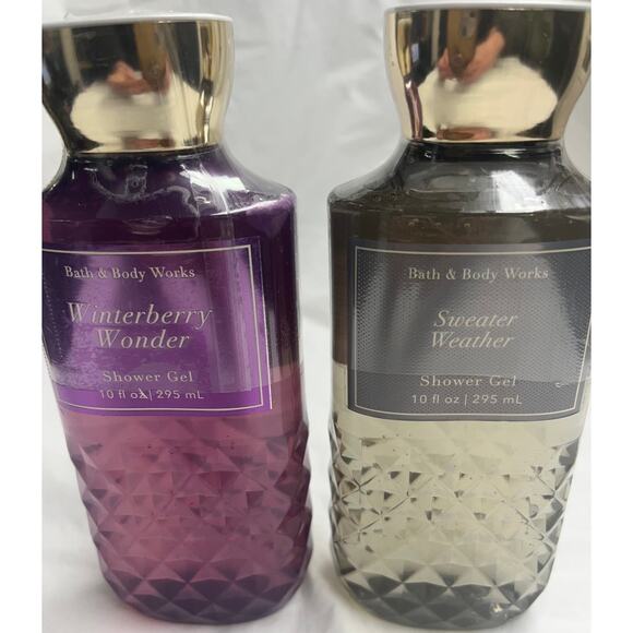 2 x Bath & Body Works shower gel SWEATER WEATHER & WINTERBERRY WONDER Lot of 2 - Picture 2 of 9